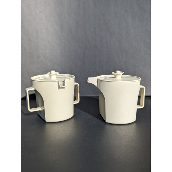1970's Vintage Tupperware Creamer and Sugar Set | Made in Canada - Picture 1 of 7